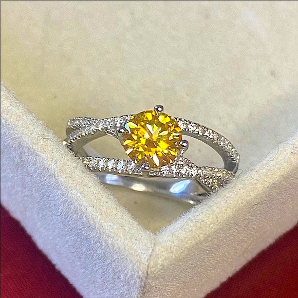 Certified, 1ct Yellow Moissanite Diamond Twisted ring main image 7